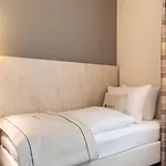 Отель Garner By Ihg 4*
