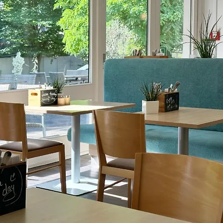 Отель Garner By Ihg