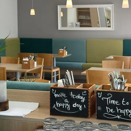 Отель Garner By Ihg