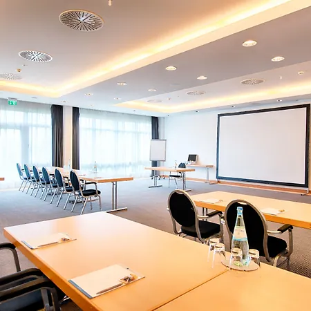 Garner By Ihg Hotell