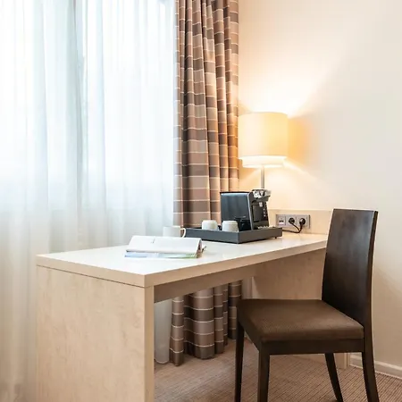 Garner By Ihg 4*