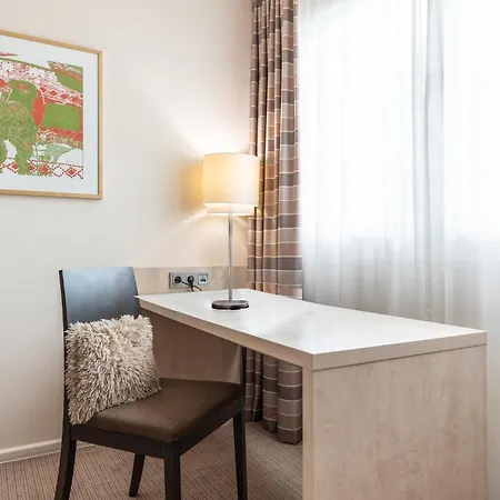 Garner By Ihg Отель Майнц